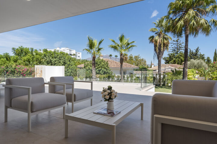 Guadalmina 19 - Stunning Villa Moments from Guadalmina Golf Club & the Beach