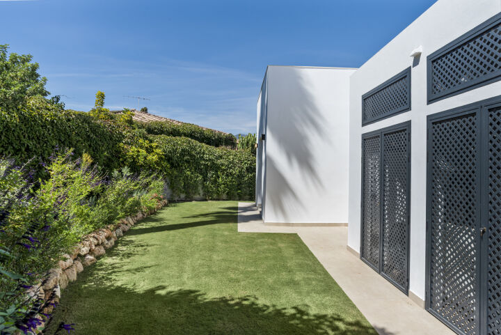 Guadalmina 19 - Stunning Villa Moments from Guadalmina Golf Club & the Beach
