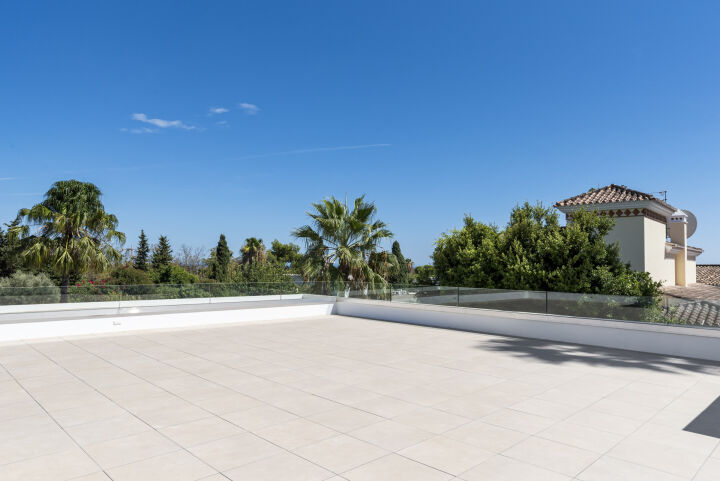 Guadalmina 19 - Stunning Villa Moments from Guadalmina Golf Club & the Beach
