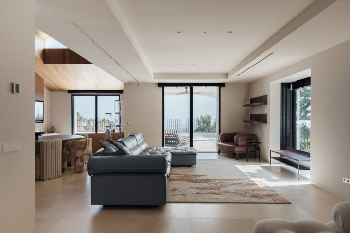 Villa Serene - A private mountain in El Madroñal, Benahavis