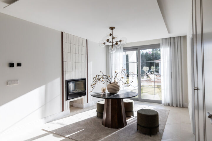 Villa Celina - Contemporary designer residence in the exclusive Los Arqueros, Benahavís