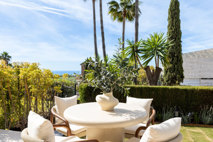 Amani Hills - Exceptional Sea View Townhouse in El Herrojo, Benahavís