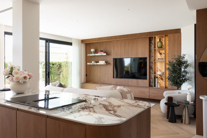 Amani Hills - Exceptional Sea View Townhouse in El Herrojo, Benahavís