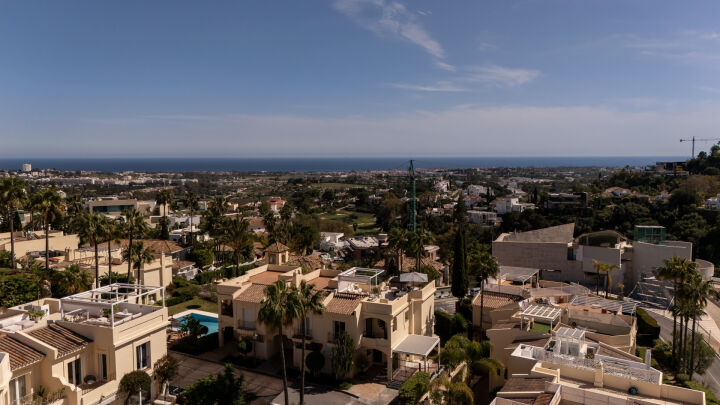 Amani Hills - Exceptional Sea View Townhouse in El Herrojo, Benahavís