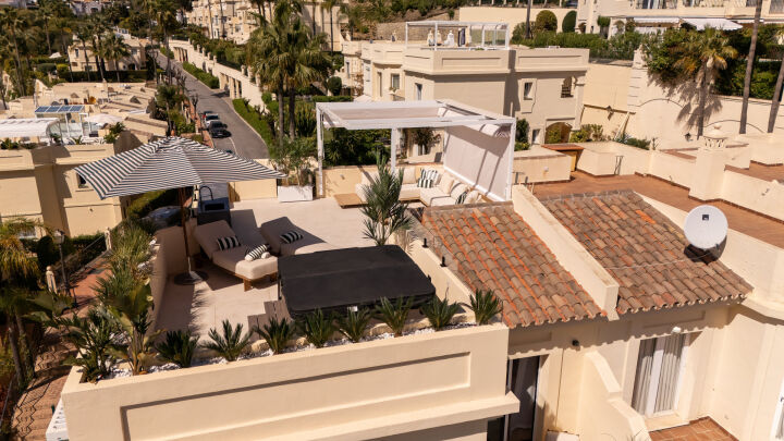 Amani Hills - Exceptional Sea View Townhouse in El Herrojo, Benahavís