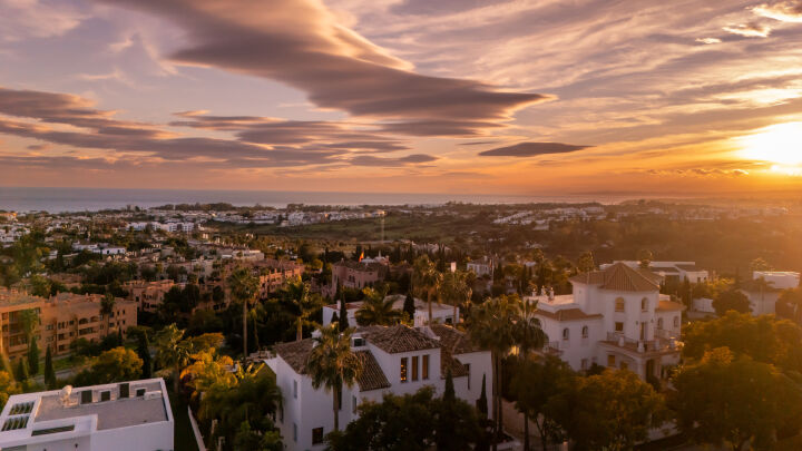 Casa de Luna - Sophisticated Andalusian Villa with Breathtaking Panoramic Views