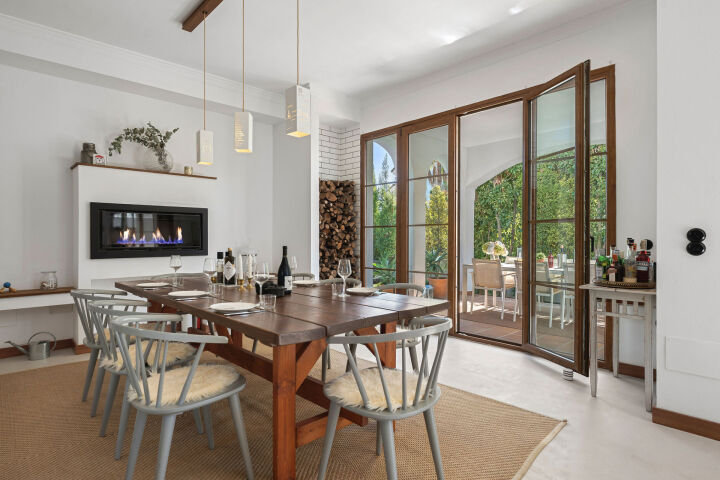 Villa Pinot - A Contemporary Gem in Estepona East