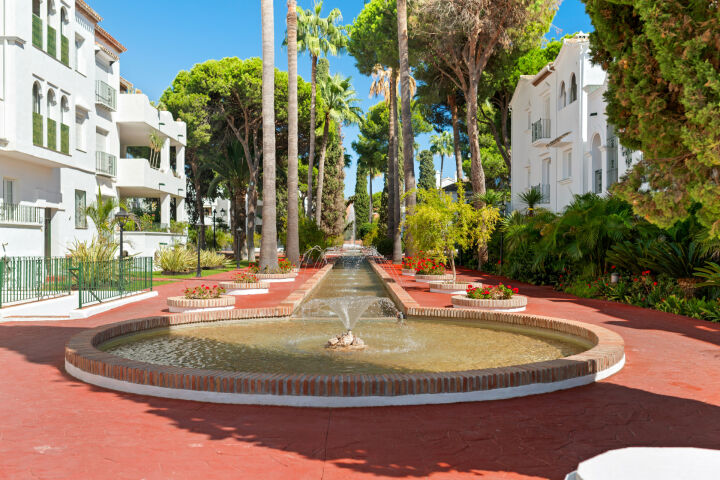 El Presidente 30 - Modern Apartment on the New Golden Mile