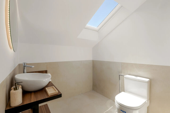 Las Lolas Sky Residence - A Boutique Penthouse in the Heart of Nueva Andalucía