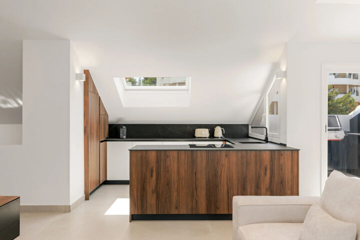 Las Lolas Sky Residence - Un ático boutique en el corazón de Nueva Andalucía