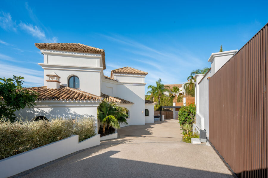 Villa Sophia - Renovated frontline-golf villa in Los Arqueros