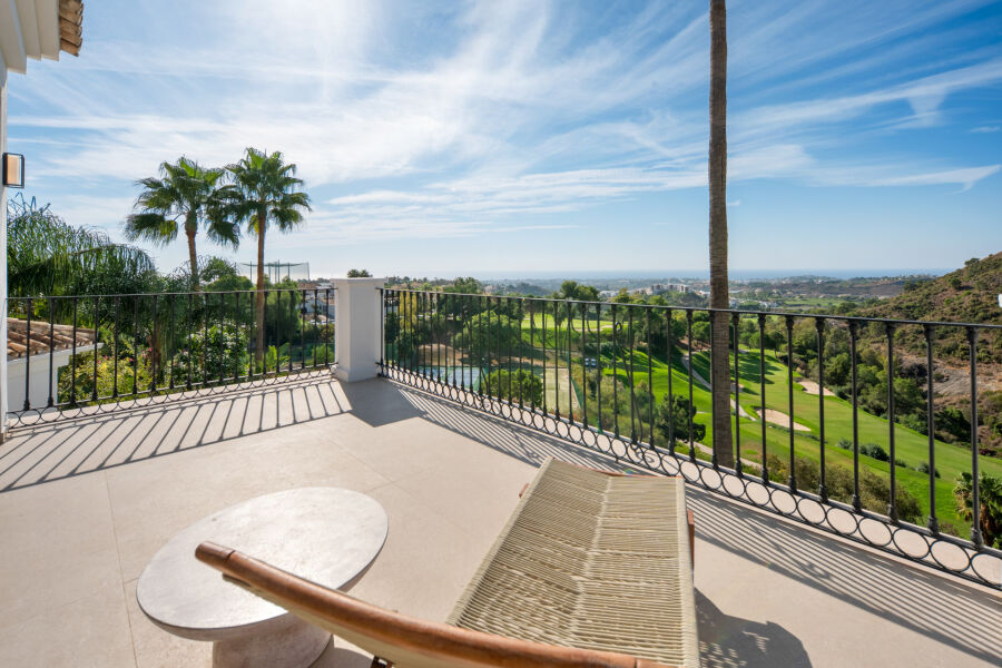 Villa Sophia - Renovated frontline-golf villa in Los Arqueros