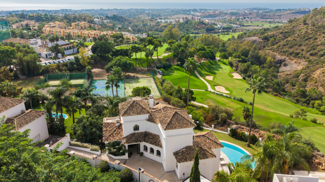 Villa Sophia - Renovated frontline-golf villa in Los Arqueros