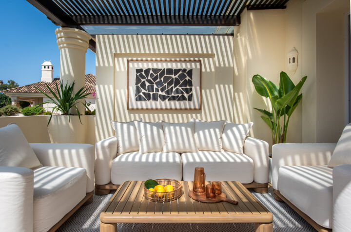 Penthouse Alamanda - Golf-Front Duplex Penthouse in Nueva Andalucia