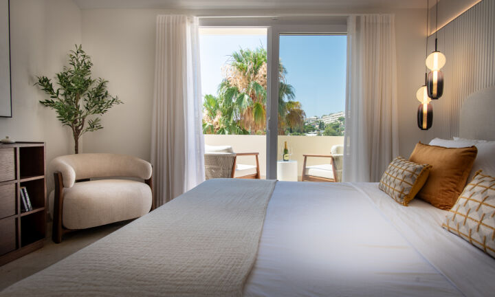 Penthouse Alamanda - Golf-Front Duplex Penthouse in Nueva Andalucia