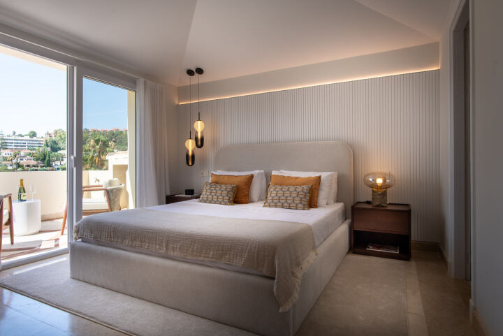 Penthouse Alamanda - Golf-Front Duplex Penthouse in Nueva Andalucia
