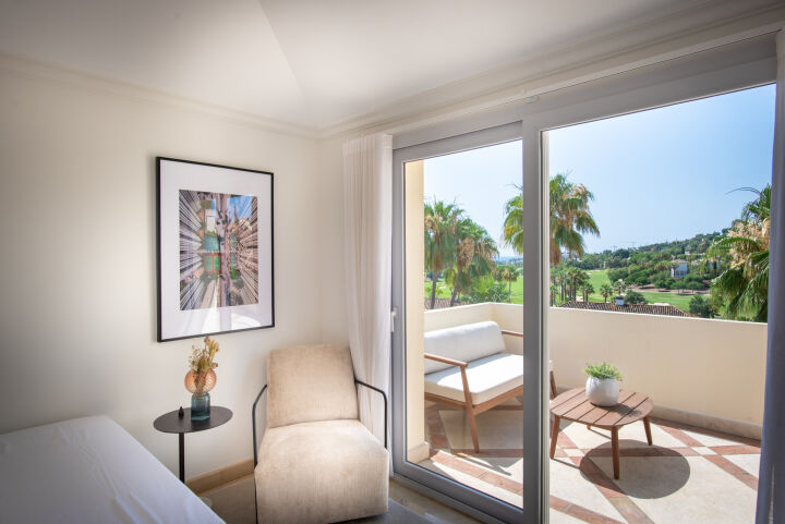 Penthouse Alamanda - Golf-Front Duplex Penthouse in Nueva Andalucia