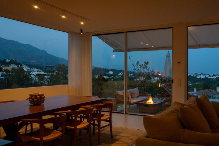 Apartment Les Belvederes - Luxury Apartment with Private Pool in Nueva Andalucia
