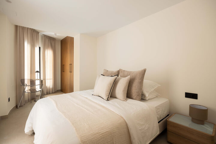 Alto Belvedere - Renovated Ground Floor Apartment with Private Pool in Nueva Andalucía