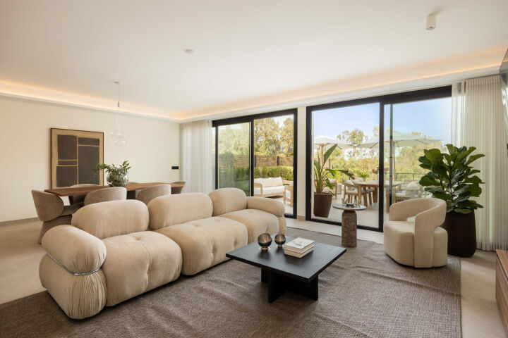 Alto Belvedere - Renovated Ground Floor Apartment with Private Pool in Nueva Andalucía