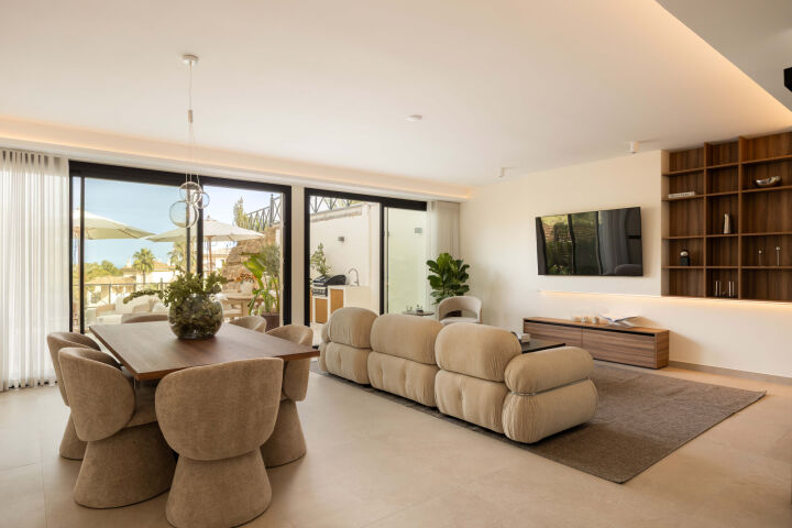 Alto Belvedere - Renovated Ground Floor Apartment with Private Pool in Nueva Andalucía