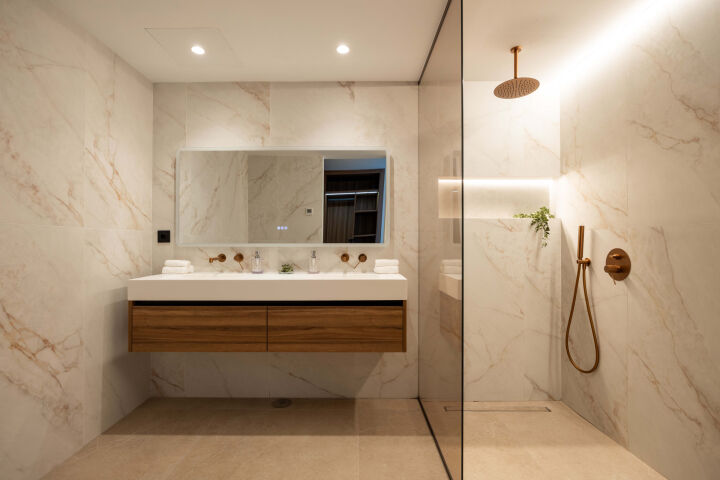 Alto Belvedere - Renovated Ground Floor Apartment with Private Pool in Nueva Andalucía