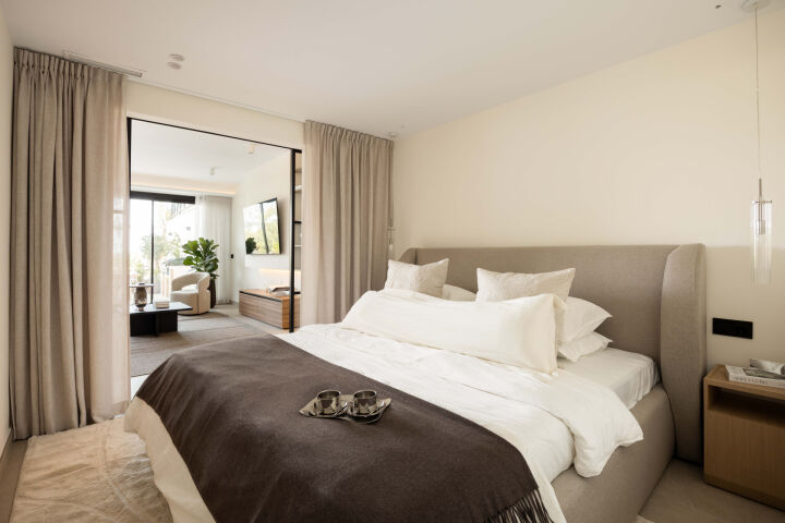 Alto Belvedere - Renovated Ground Floor Apartment with Private Pool in Nueva Andalucía