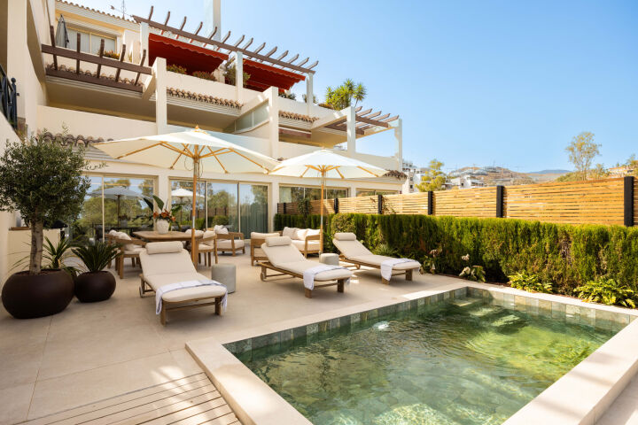 Alto Belvedere - Renovated Ground Floor Apartment with Private Pool in Nueva Andalucía
