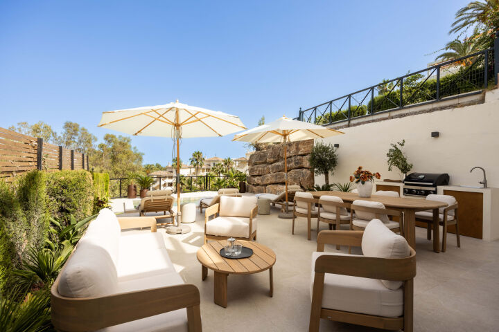 Alto Belvedere - Renovated Ground Floor Apartment with Private Pool in Nueva Andalucía