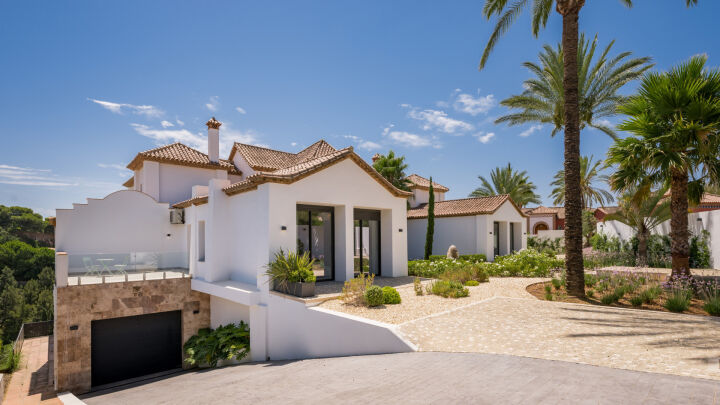 Villa Rebecka - Contemporary Mediterranean Home in Los Flamingos, Benahavís