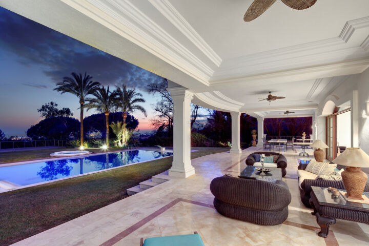Casa Augusta - Contemporary Mansion with Breathtaking Views in Nagüeles, Marbella Golden Mile