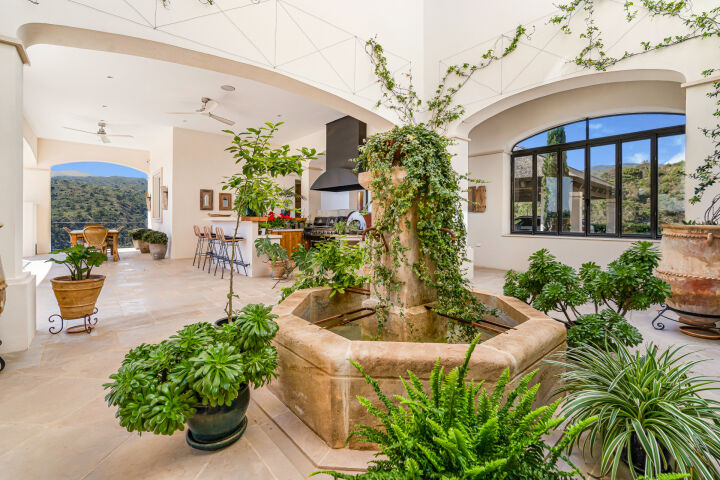 Casa Colinas - Exceptional Luxury Villa on the Edge of Monte Mayor, Benahavis