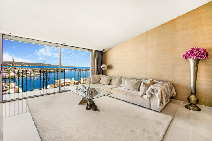 Benabola 209 Penthouse - Frontline Penthouse with Harbour Views in Puerto Banús, Marbella