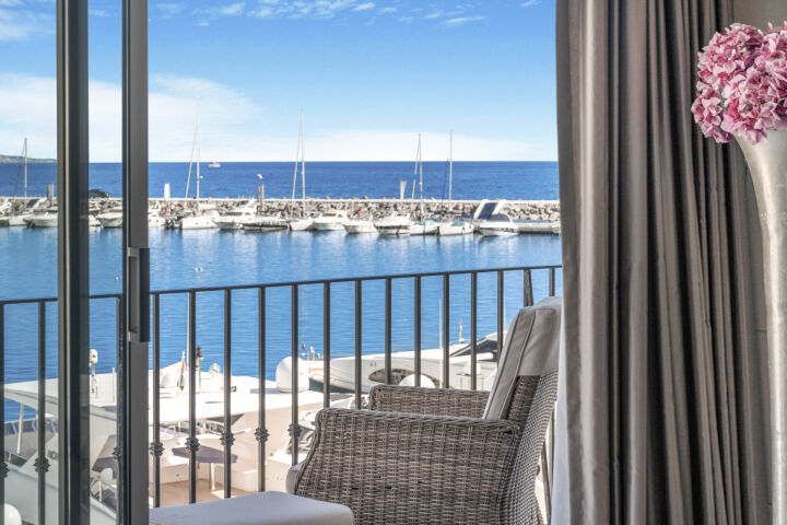 Benabola 209 Penthouse - Frontline Penthouse with Harbour Views in Puerto Banús, Marbella