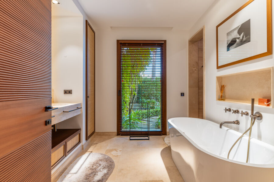 Las Albercas - Apartamento con jardín en planta baja en Finca Cortesin