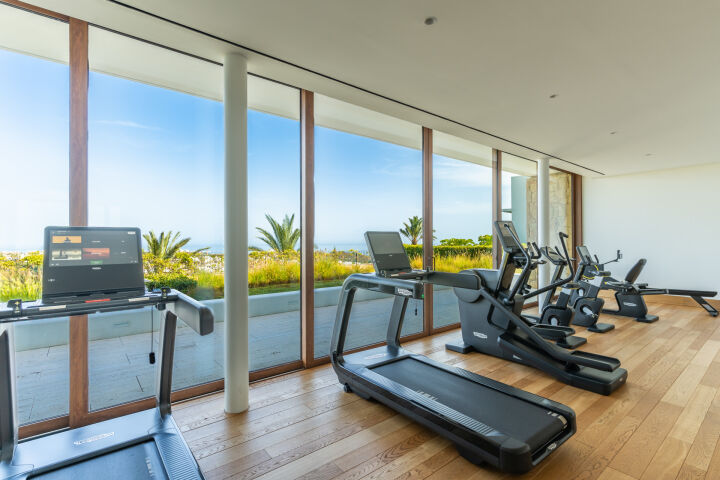 Las Albercas - Ground-floor garden apartment in Finca Cortesin