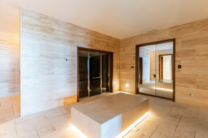 Las Albercas - Ground-floor garden apartment in Finca Cortesin