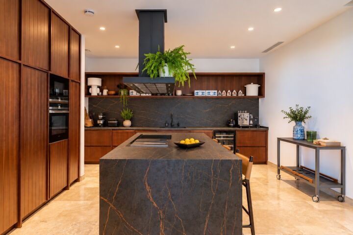 Las Albercas - Ground-floor garden apartment in Finca Cortesin