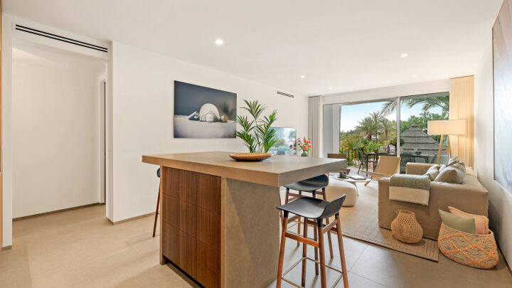 Datura 2-1 - Exquisite Modern Apartment in Marina Puente Romano, Marbella Golden Mile