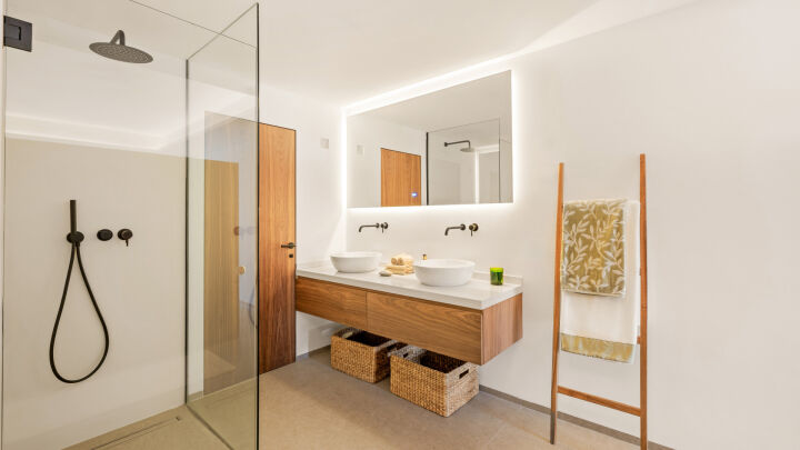 Datura 2-1 - Exquisite Modern Apartment in Marina Puente Romano, Marbella Golden Mile