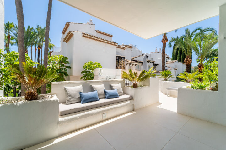 Jazmín 2-2 - Bright First Floor Apartment in Marina Puente Romano, Marbella Golden Mile