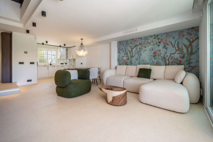 Arco Iris Townhouse - Townhouse a Short Stroll from the Sea on the Marbella Golden Mile