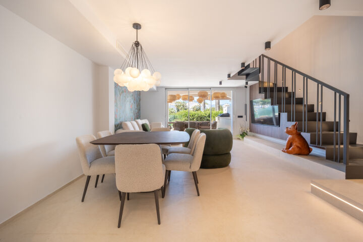 Arco Iris Townhouse - Townhouse a Short Stroll from the Sea on the Marbella Golden Mile