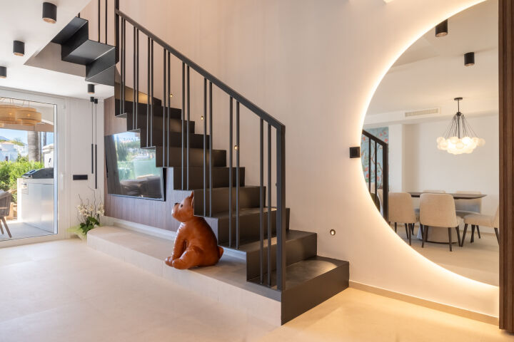 Arco Iris Townhouse - Townhouse a Short Stroll from the Sea on the Marbella Golden Mile