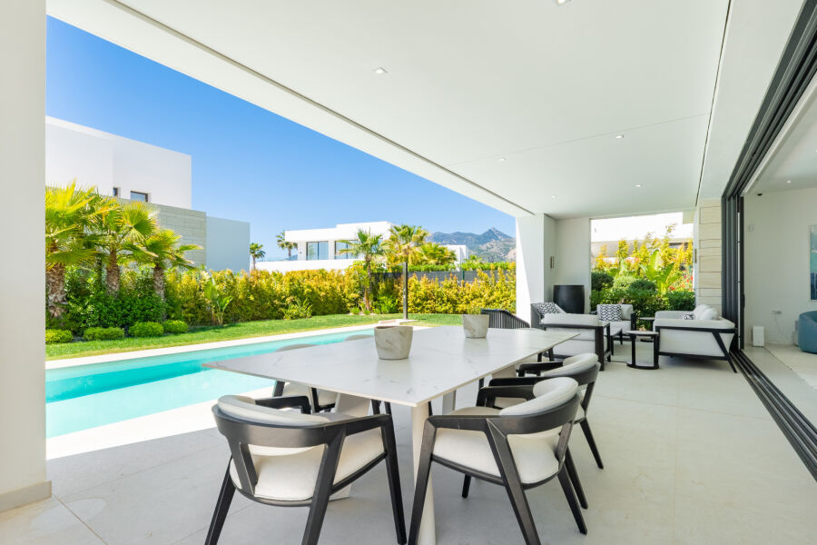 Villa La Finca 13 - Modern Villa with Sea and Mountain Views in La Finca de Marbella