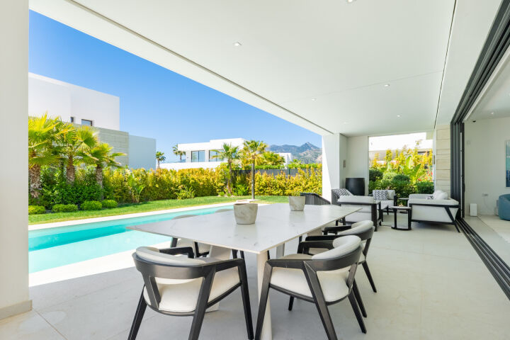 Villa La Finca 13 - Modern Villa with Sea and Mountain Views in La Finca de Marbella