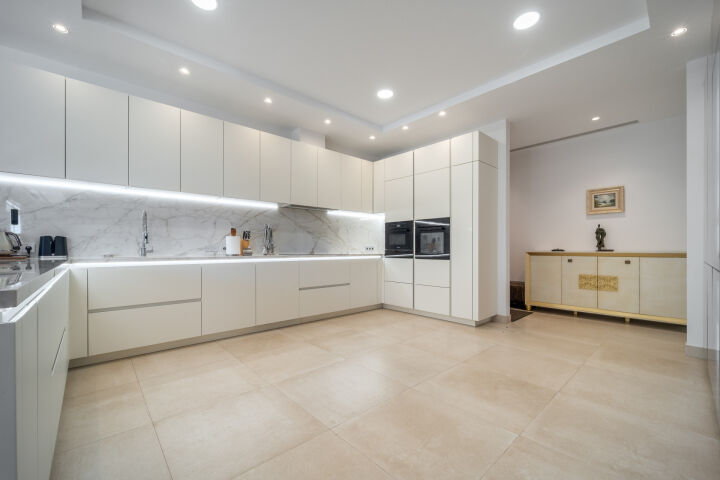 Murcia 1 - Beachside Villa in Casasola, New Golden Mile