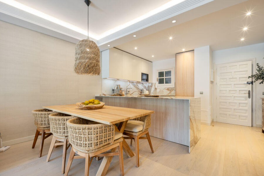 Bidesoa 110 - Apartamento en planta baja junto a la playa en Puente Romano II, Milla de Oro de Marbella