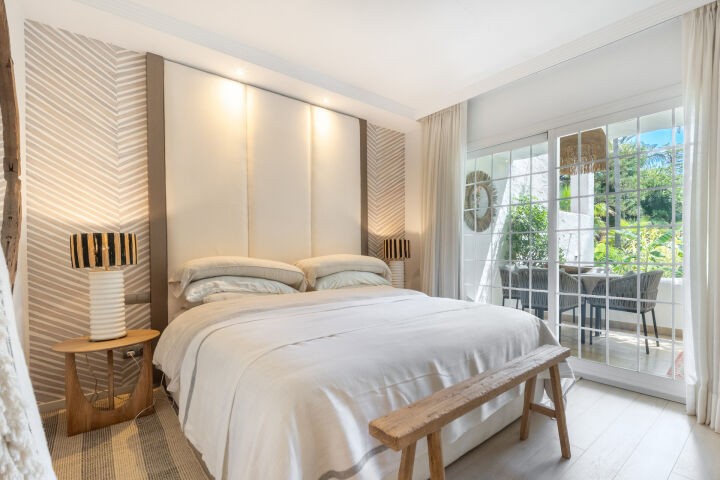 Bidesoa 110 - Beachside Ground Floor Apartment in Puente Romano II, Marbella Golden Mile