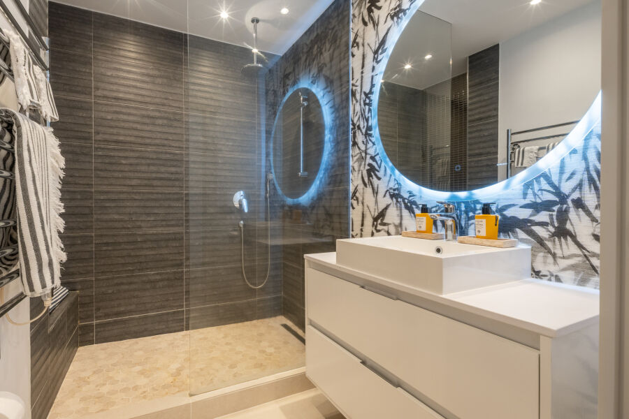 Bidesoa 110 - Apartamento en planta baja junto a la playa en Puente Romano II, Milla de Oro de Marbella